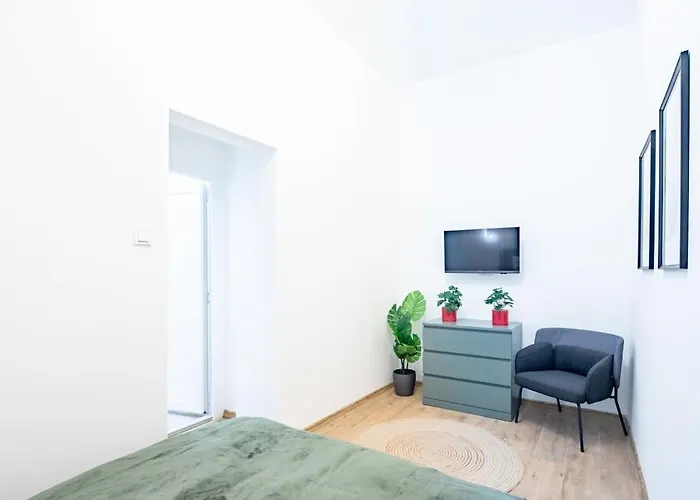 Apartman - New - Comfy Ac