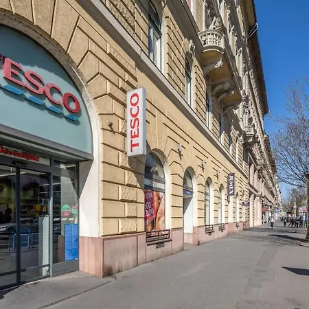 - New - Comfy Ac Lejlighed Budapest